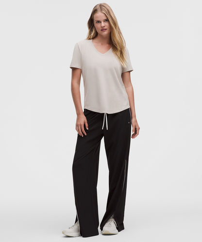 Lululemon Women's Love V-Neck T-Shirt