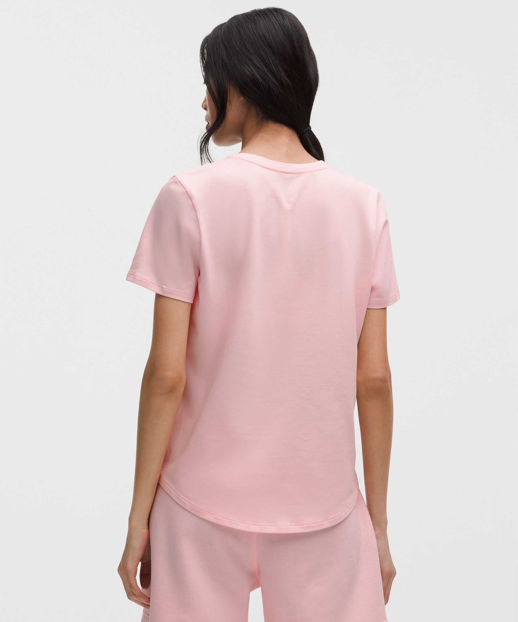 Lululemon Women's Love V-Neck T-Shirt