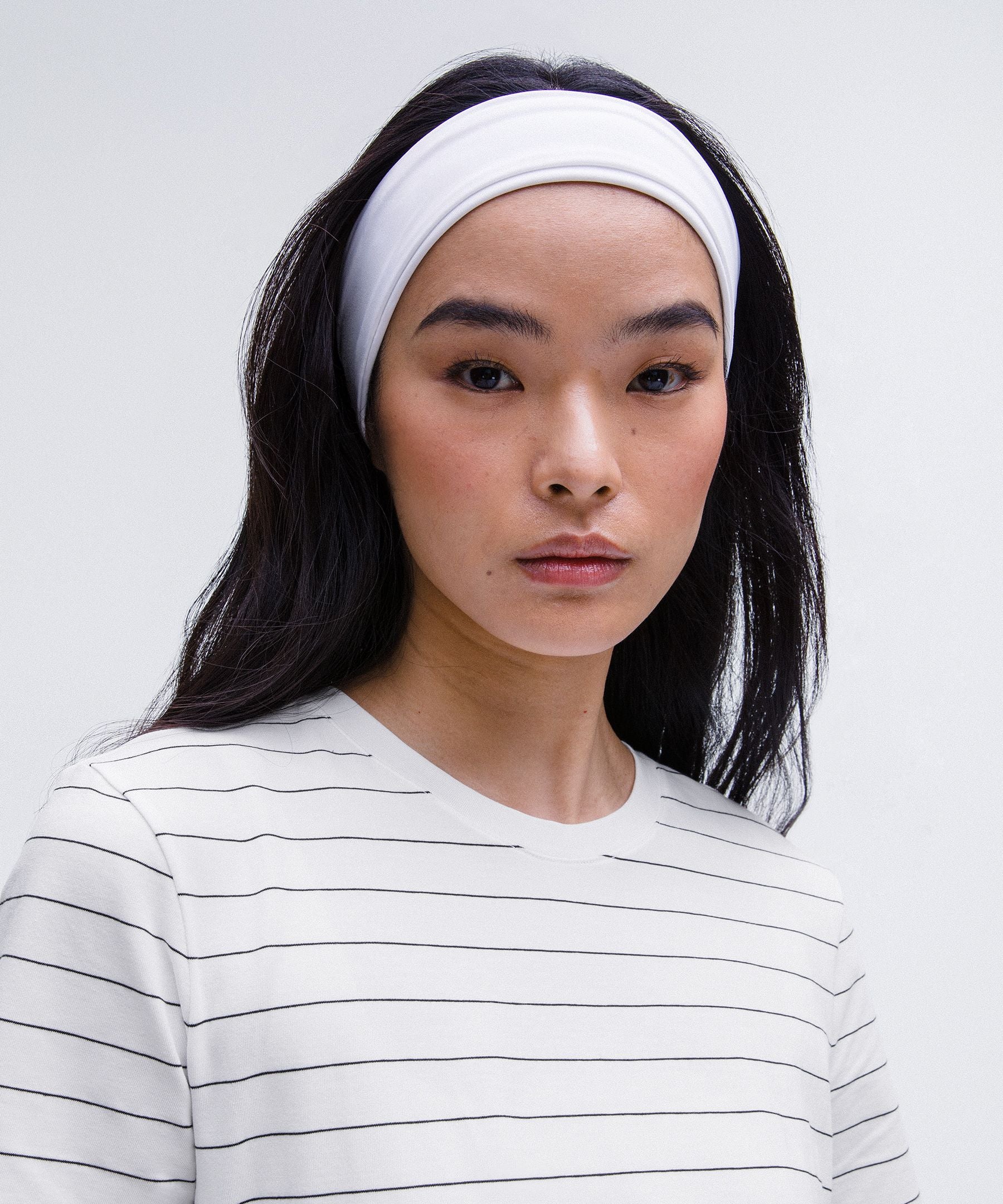 Lululemon Love Crewneck T-Shirt Short Serve Stripe White Black