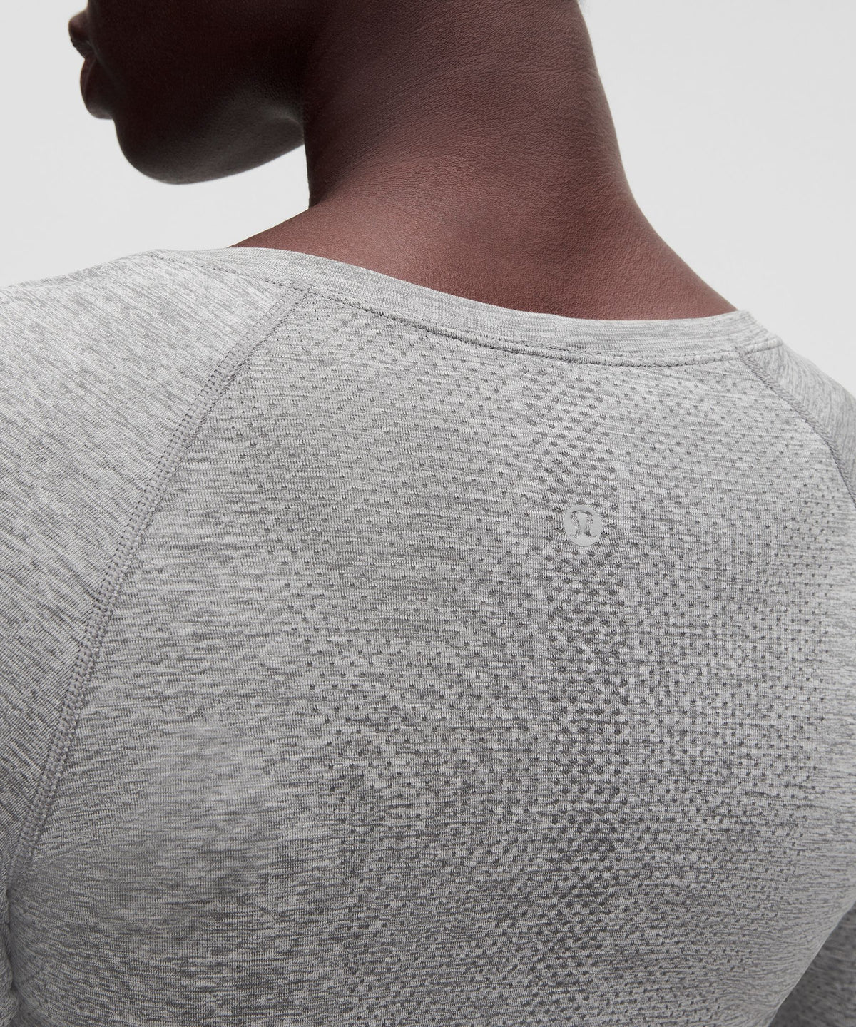 Lululemon Women's Swiftly Tech Long-Sleeve Shirt 2.0 *Waist Length