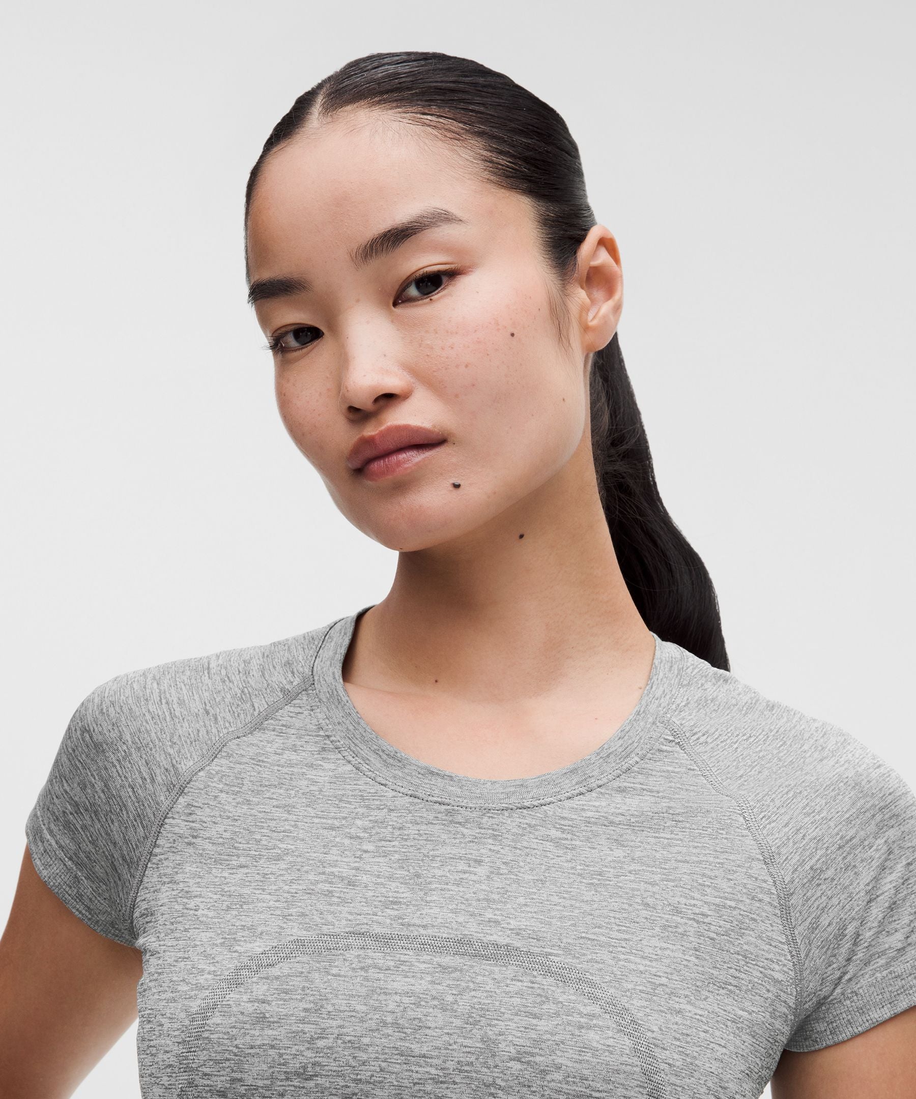 Lululemon Women's Swiftly Tech Short-Sleeve Shirt 2.0 *Waist Length