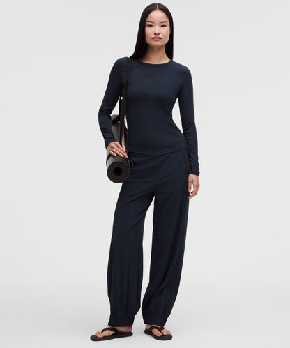Lululemon Women's Hold Tight Long Sleeve Shirt, detail 4