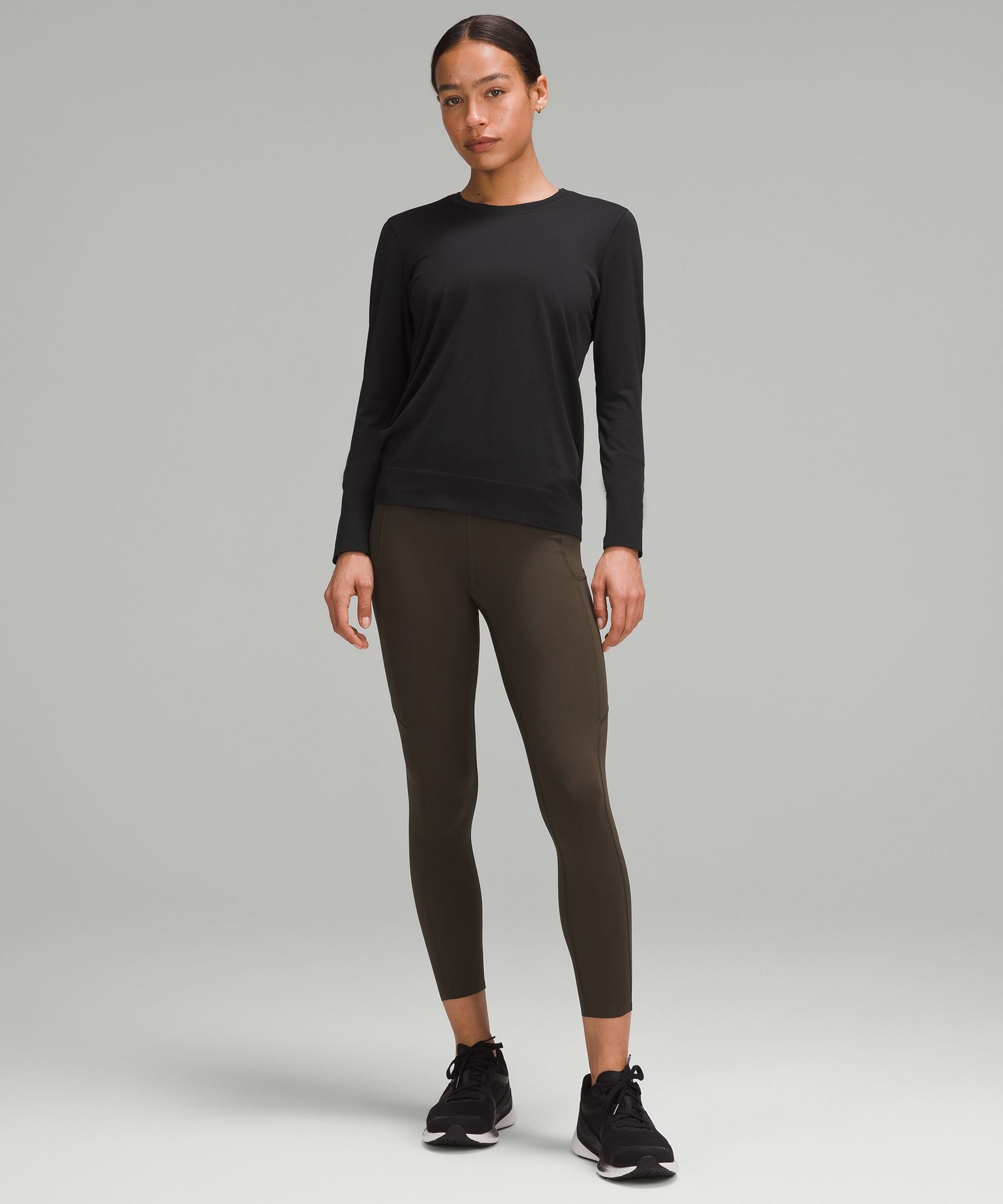 Lululemon Swiftly Relaxed Long-Sleeve Shirt *Hip Length Black/Black