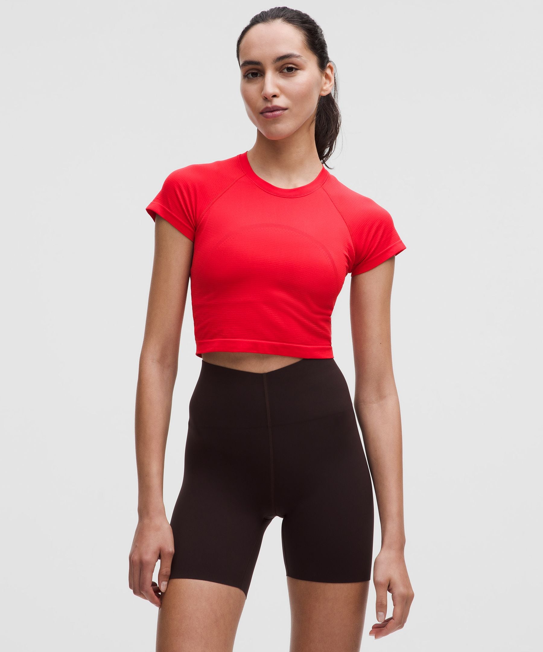 Lululemon Swiftly Tech Cropped Short-Sleeve Shirt 2.0 Lulu Red/Lulu Red