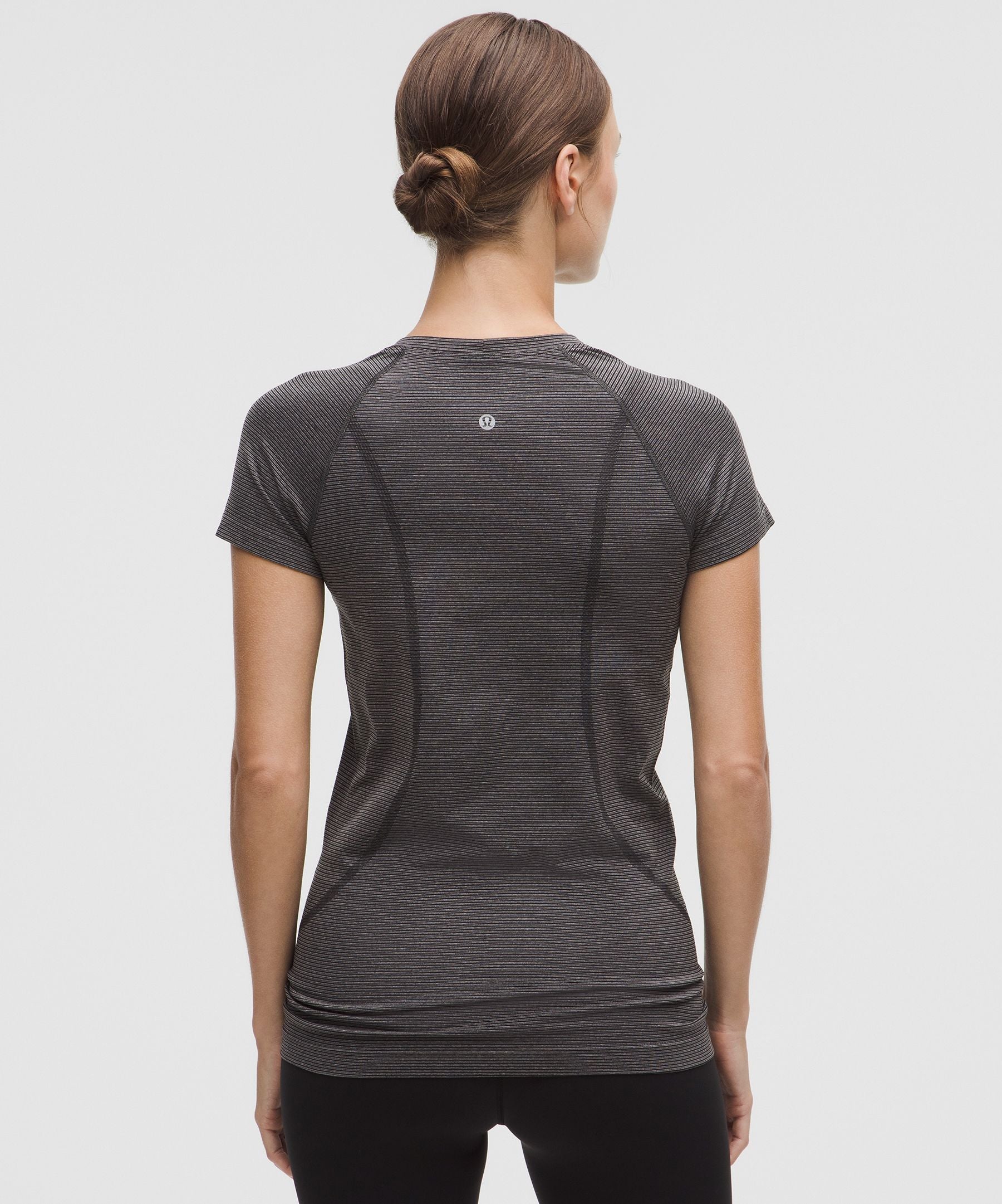 Lululemon Swiftly Tech Short-Sleeve Shirt 2.0 *Hip Length Spandex Stripe Nightmoth/Light Ivory