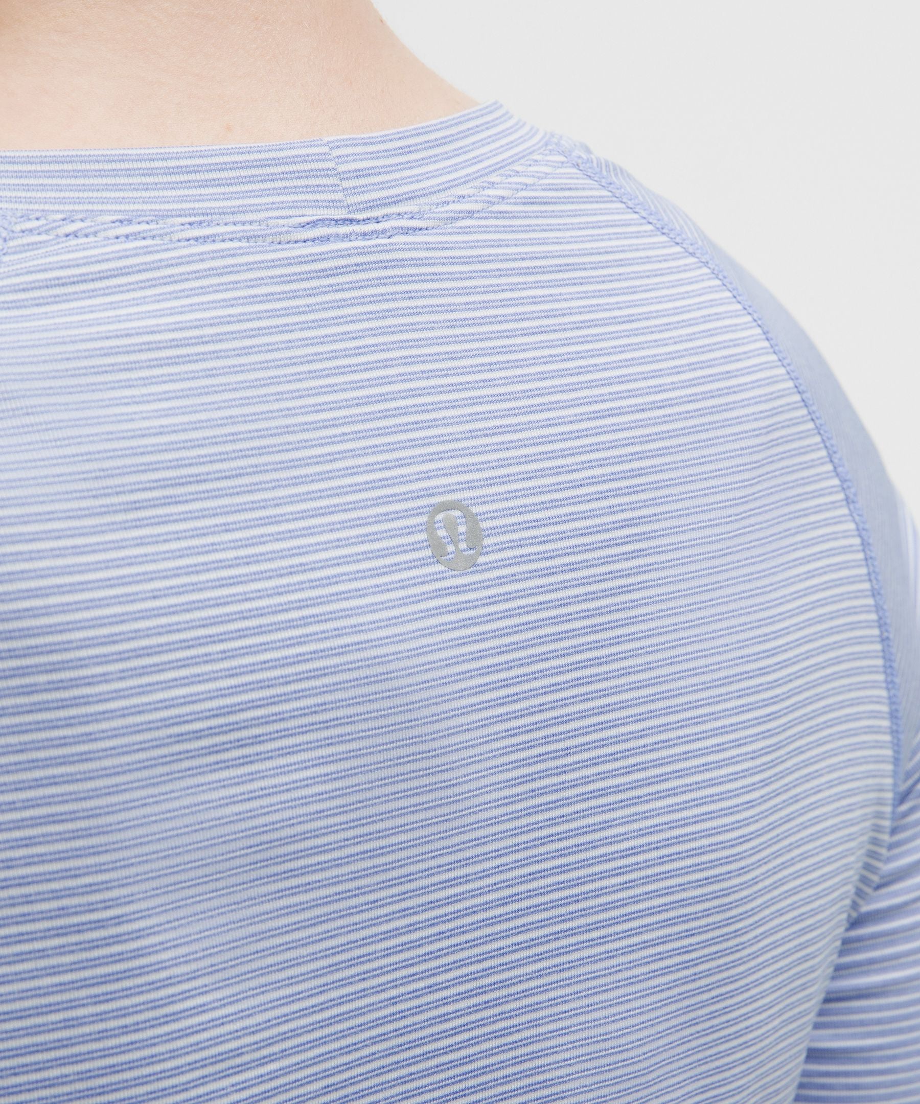 Lululemon Women's Swiftly Tech Long-Sleeve Shirt 2.0 *Waist Length