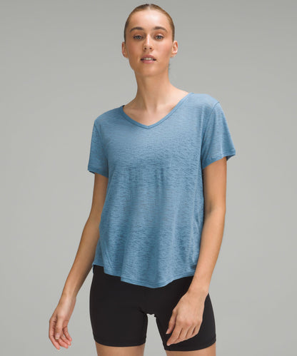 Lululemon Women's Tie-Back Lightweight Yoga Short-Sleeve T-Shirt