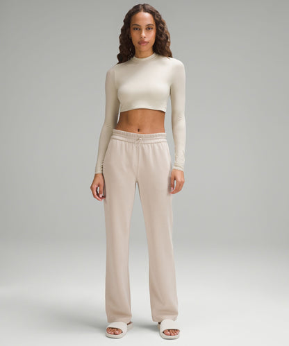 Lululemon Women's Wundermost Ultra-Soft Nulu Mockneck Super-Cropped Long-Sleeve Shirt