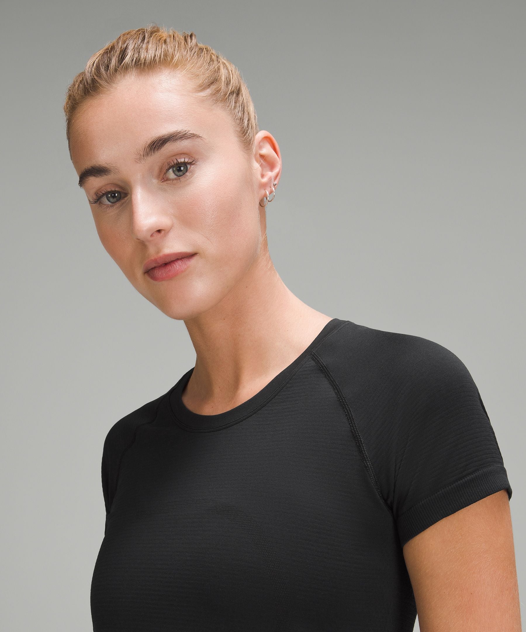 Lululemon Women's Swiftly Tech Short-Sleeve Shirt 2.0 *Waist Length