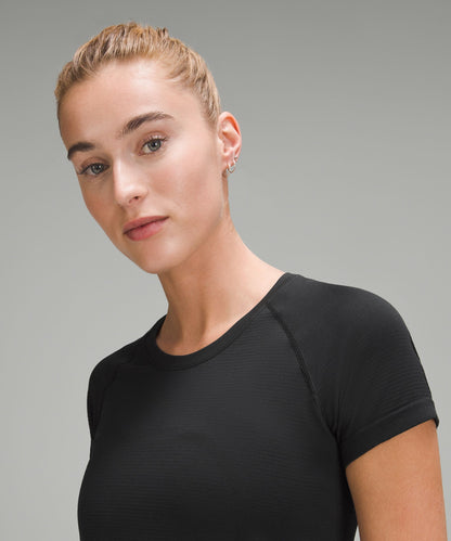 Lululemon Women's Swiftly Tech Short-Sleeve Shirt 2.0 *Waist Length