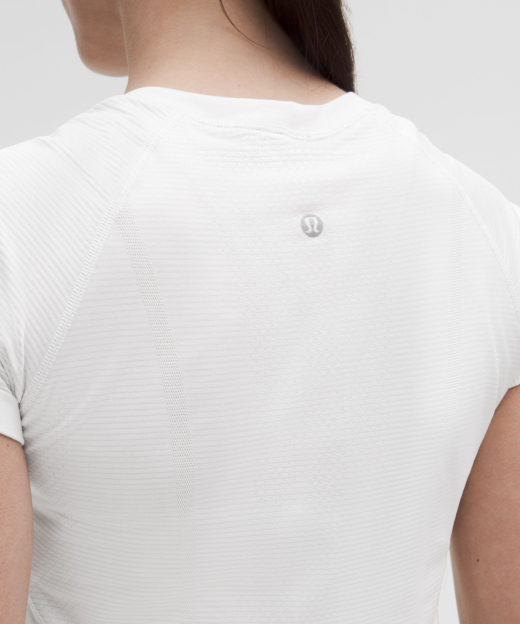 Lululemon Women's Swiftly Tech Short-Sleeve Shirt 2.0 *Waist Length
