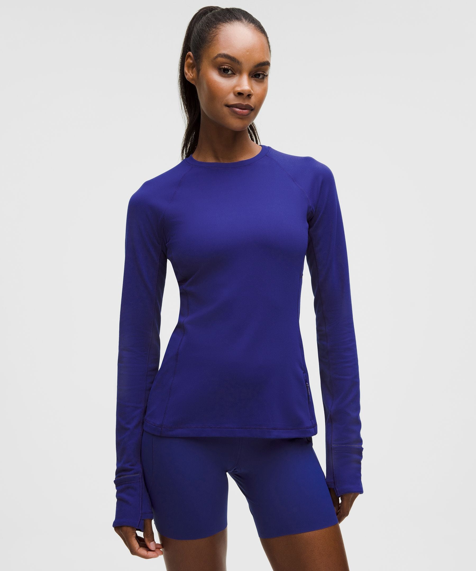 #color_deep-sea-blue