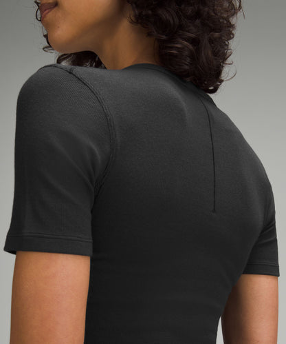 Lululemon Women's Hold Tight Straight-Hem Cropped T-Shirt