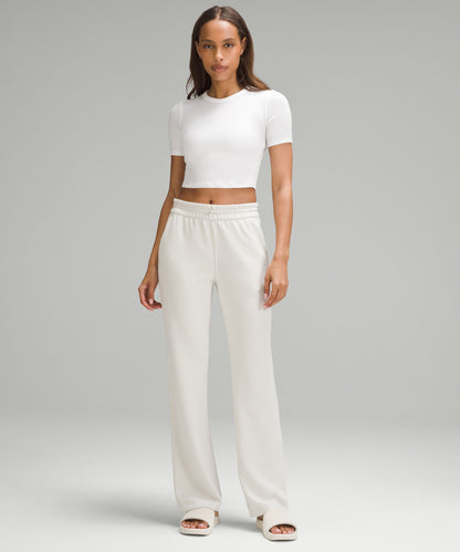 Lululemon Women's Hold Tight Straight-Hem Cropped T-Shirt