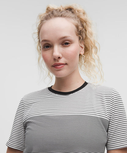 Lululemon Women's Seamless Classic-Fit Mariner Stripe Cropped T-Shirt