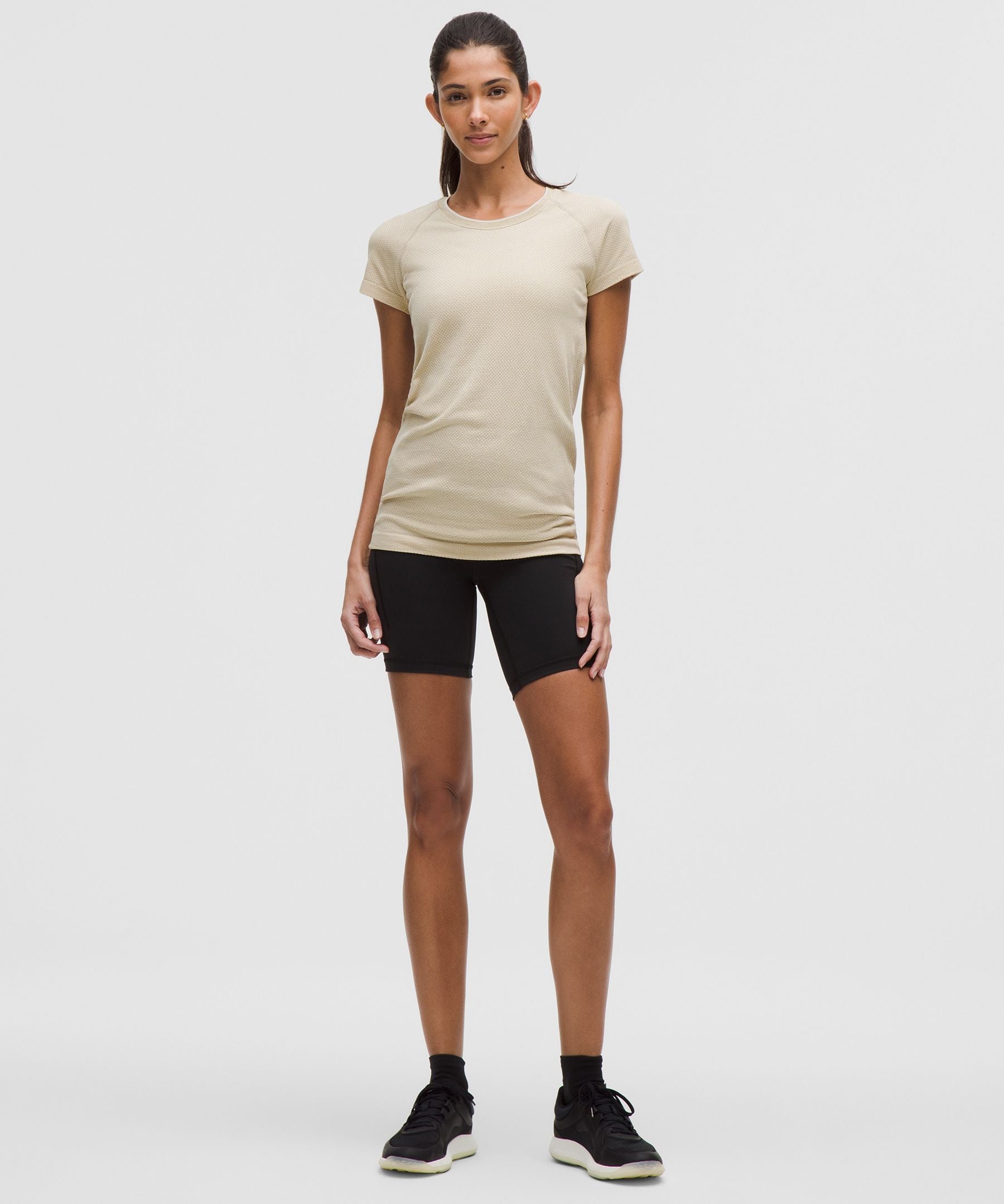 Lululemon Women's Swiftly Tech Short-Sleeve Shirt 2.0 Hip Length *Textured Knit