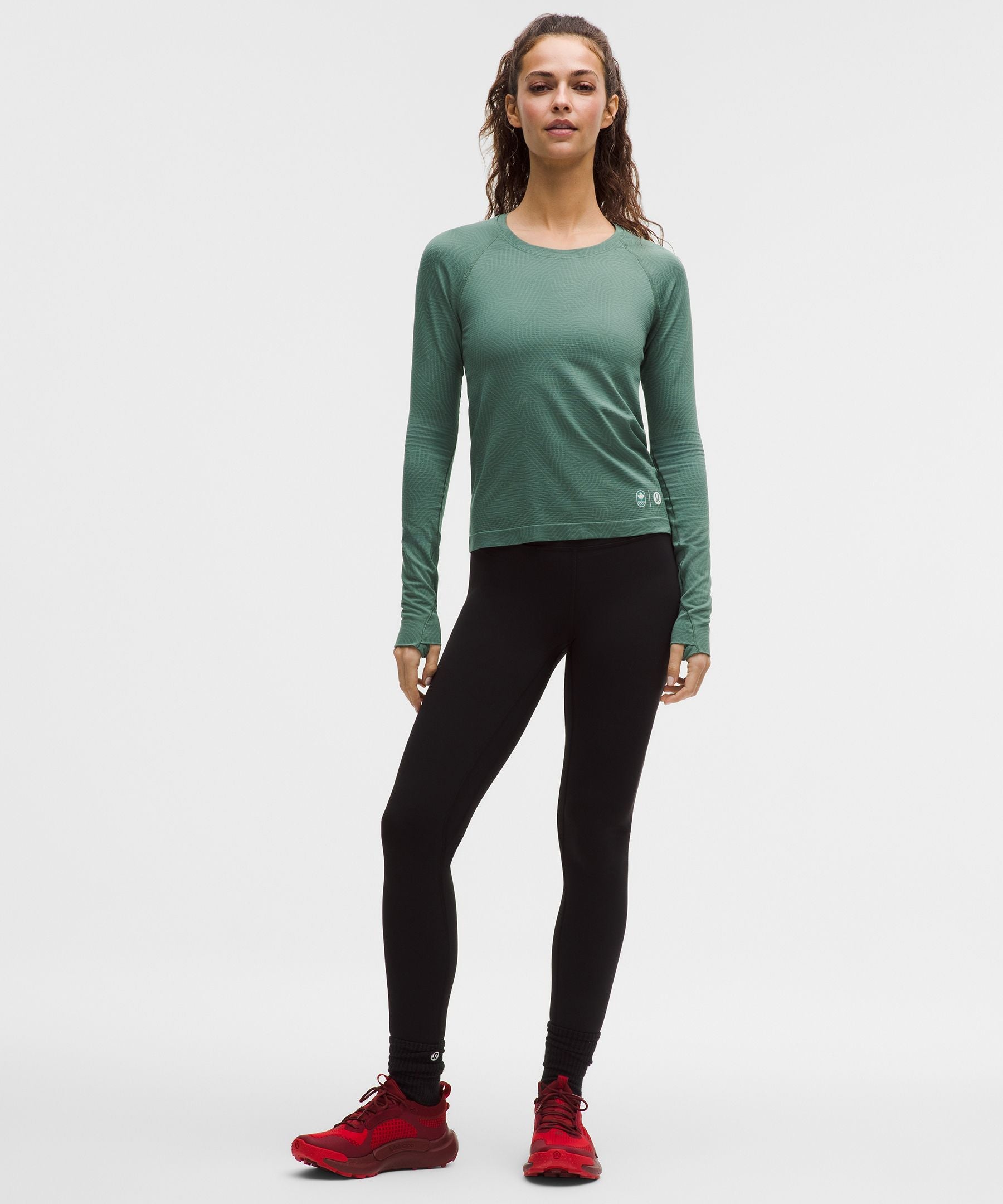 Lululemon Women's Team Canada Swiftly Tech Long-Sleeve Shirt 2.0 Waist Length *COC Logo