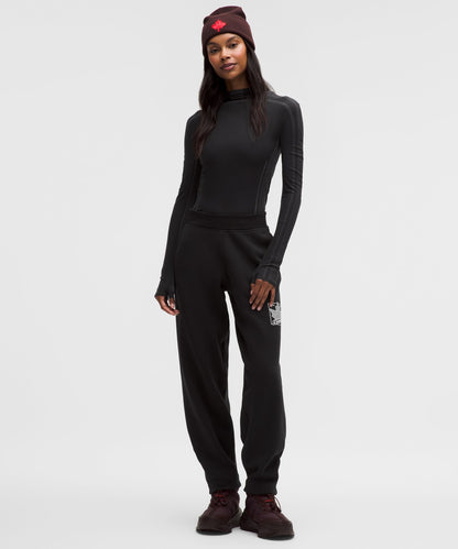 Lululemon Women's Team Canada Women's Seamless Mockneck Base Layer *COC Logo