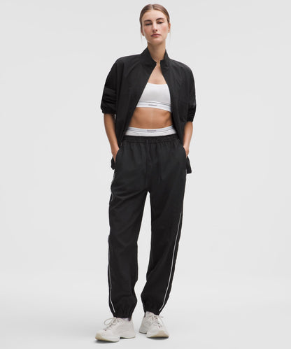 Lululemon License to Train Woven Oversized Jacket