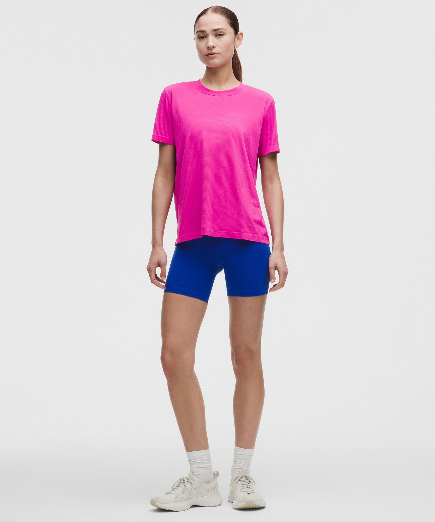 Lululemon Women's Swiftly Relaxed Short-Sleeve Shirt Hip Length *Updated Fit