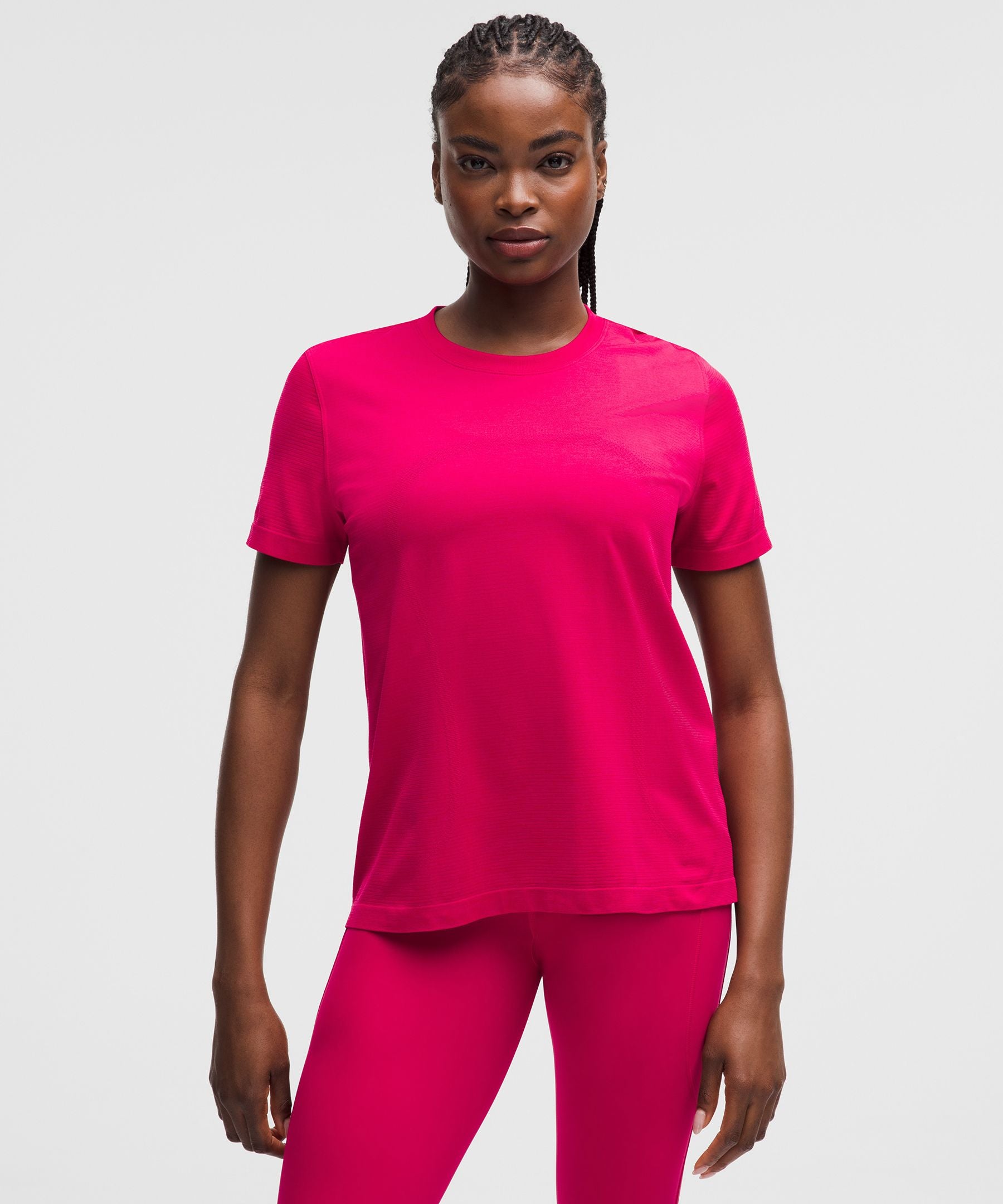 Lululemon Women's Swiftly Relaxed Short-Sleeve Shirt Hip Length *Updated Fit