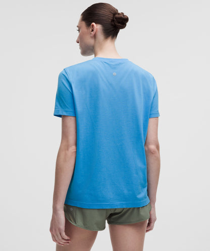 Lululemon Women's Swiftly Relaxed Short-Sleeve Shirt Hip Length *Updated Fit