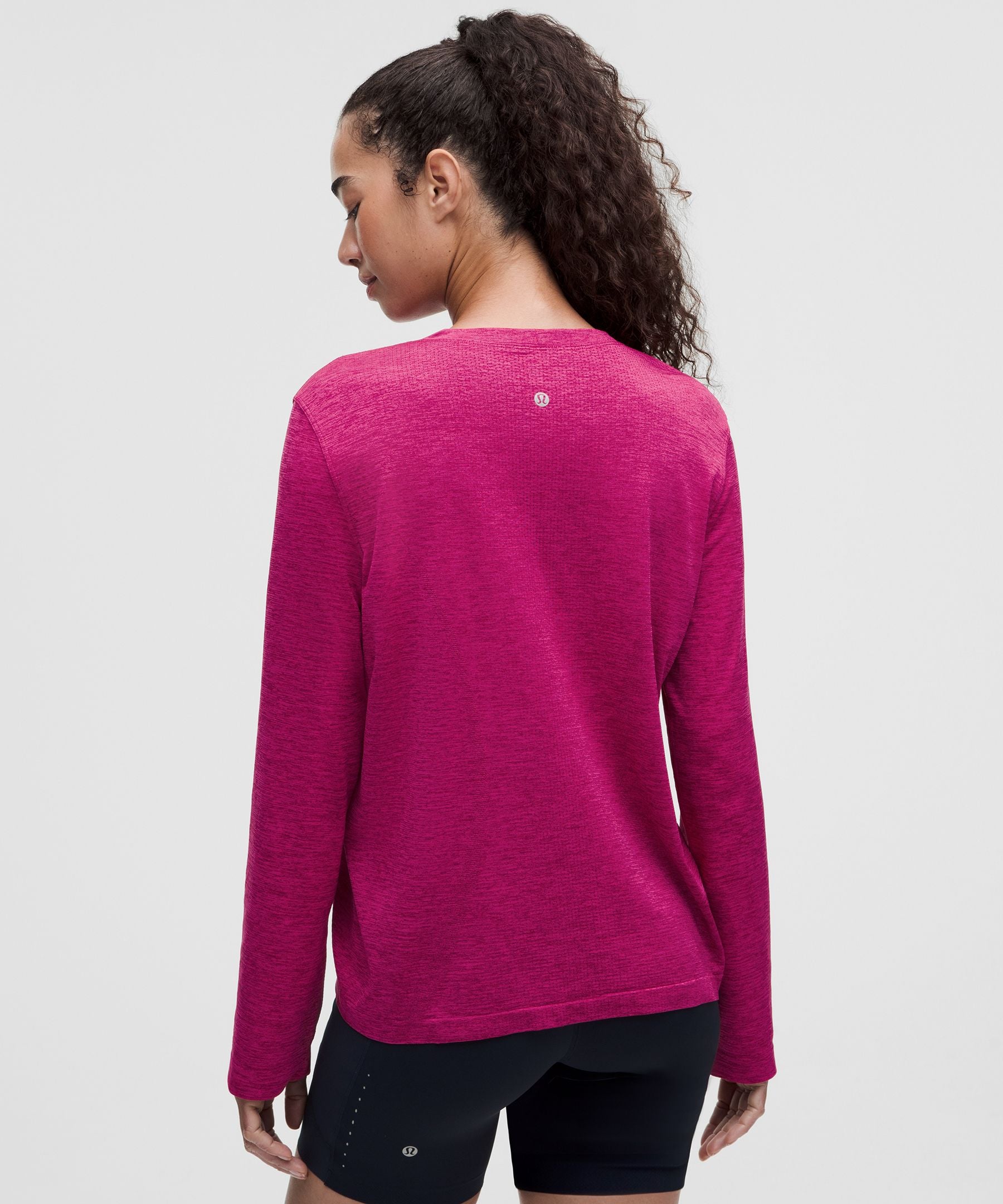 Lululemon Women's Swiftly Relaxed Long-Sleeve Shirt Hip Length *Updated Fit