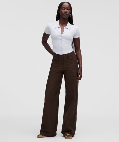 Lululemon Women's Button-Up Collared Short-Sleeve Shirt