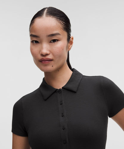 Lululemon Women's Button-Up Collared Short-Sleeve Shirt