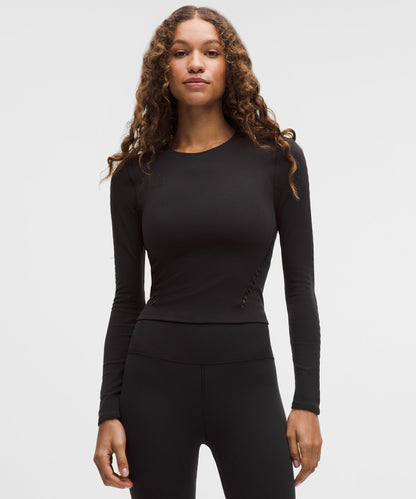 Lululemon Women's RevealKnit Eyelet Crewneck Long-Sleeve Shirt