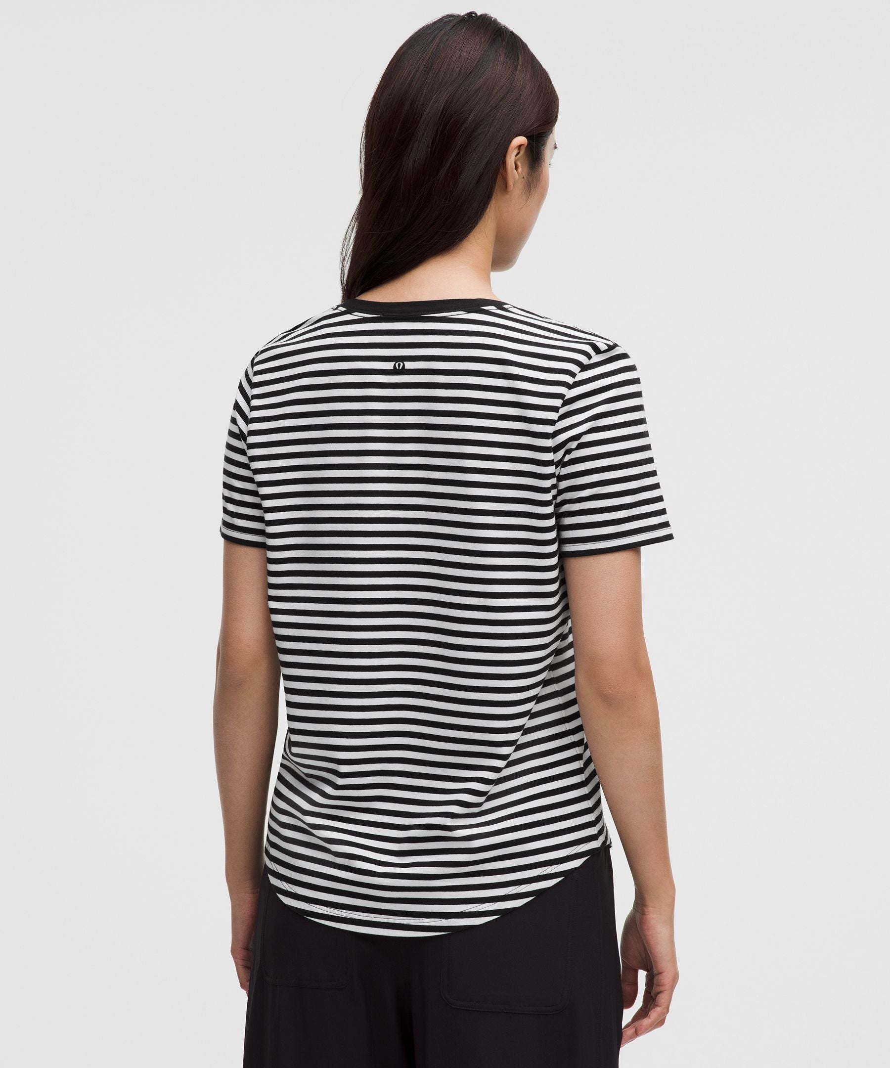 Lululemon Love V-Neck T-Shirt Narrow Bold Stripe Black White