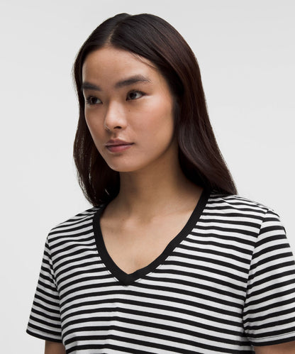 Lululemon Love V-Neck T-Shirt Narrow Bold Stripe Black White