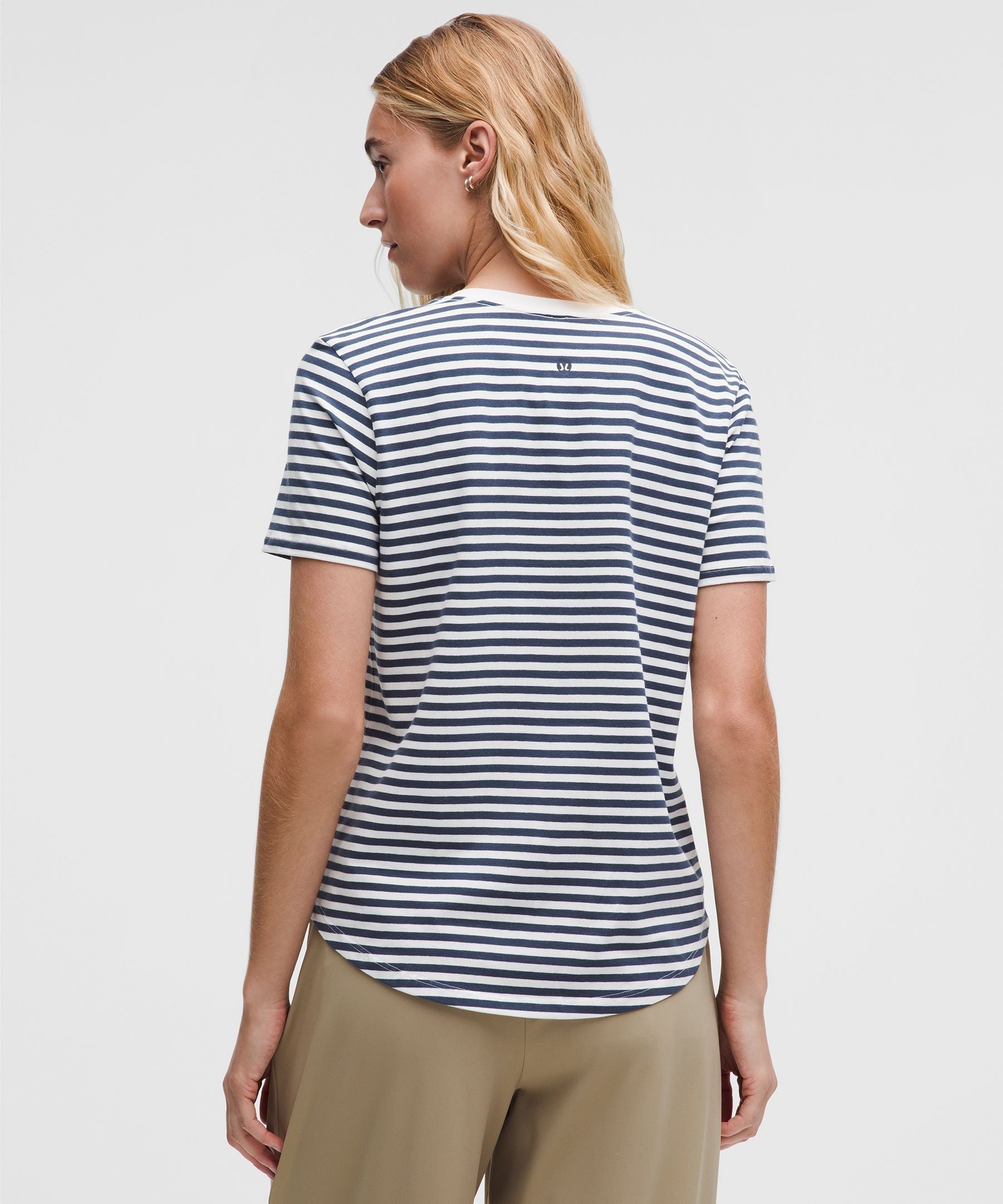 Lululemon Love V-Neck T-Shirt Narrow Bold Stripe Club Blue White