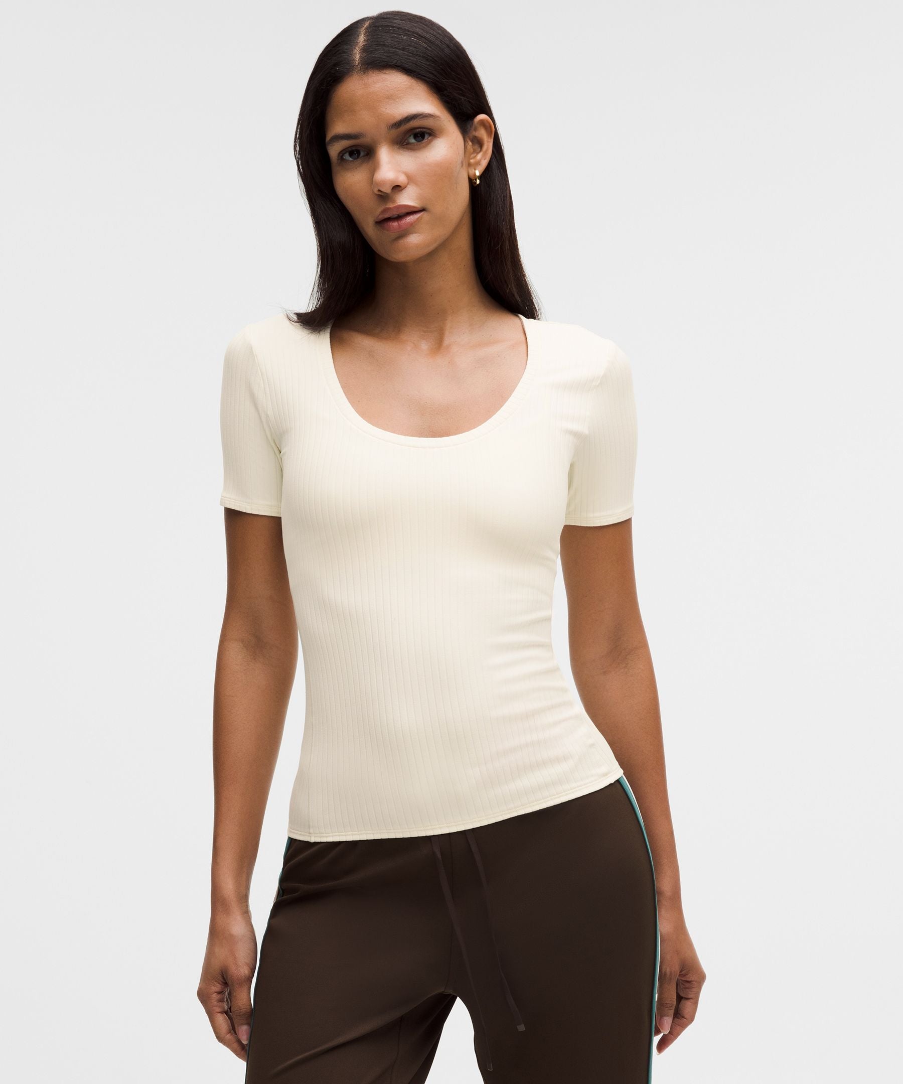 #color_coconut-ivory