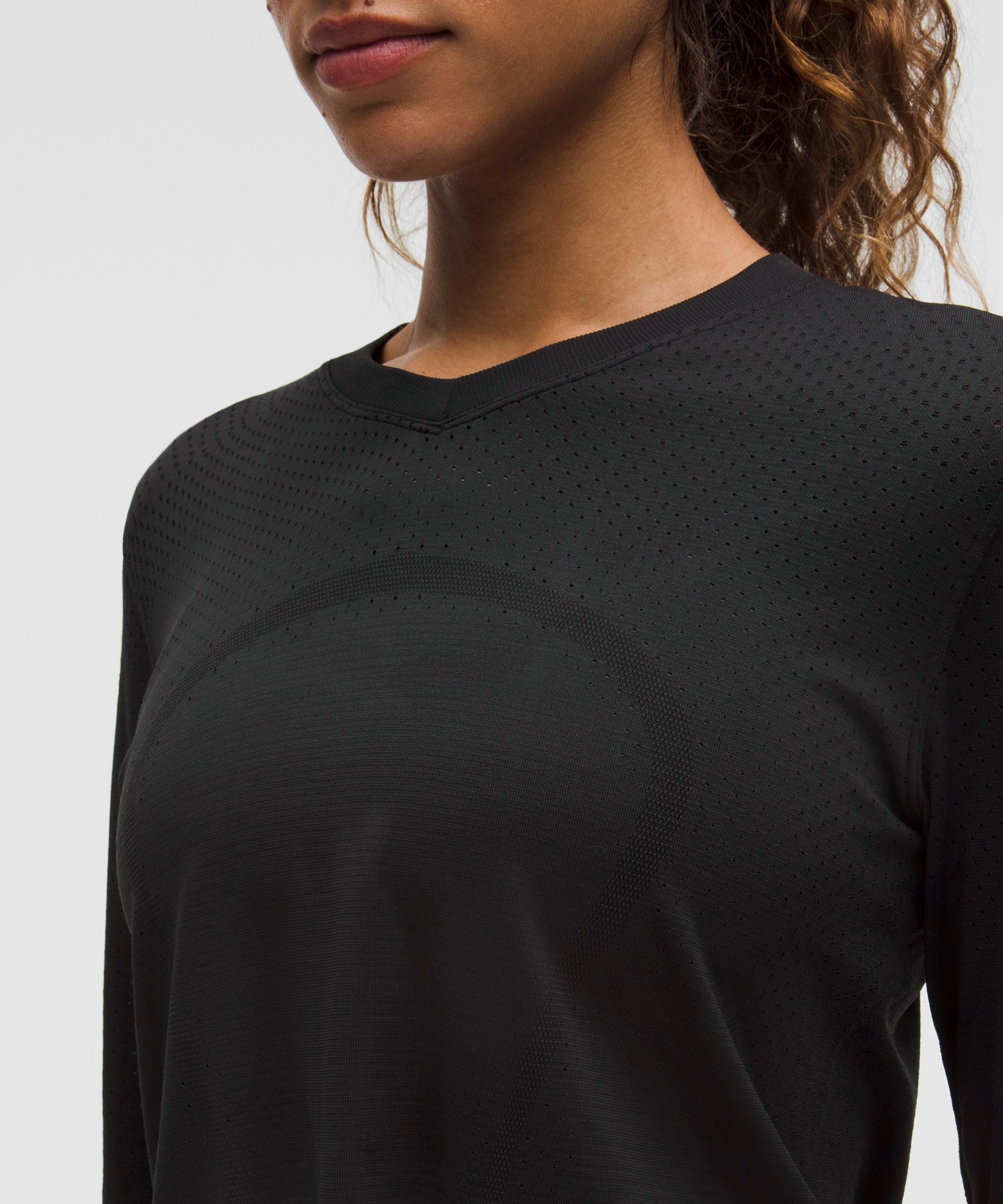 Lululemon Women's Swiftly Open-Hole V-Neck Long-Sleeve Shirt