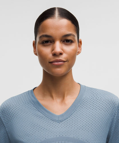 Lululemon Women's Swiftly Open-Hole V-Neck Long-Sleeve Shirt