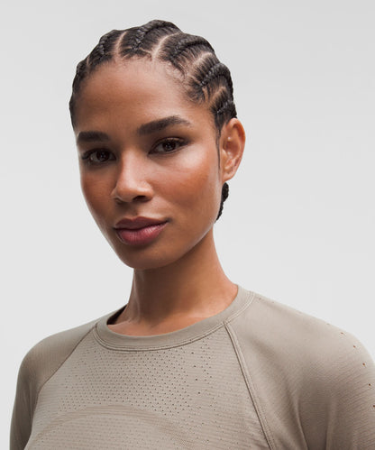 Lululemon Women's Swiftly Mesh-Back Long-Sleeve Shirt