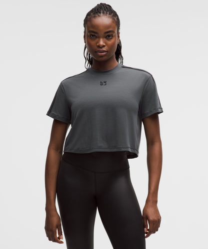 Lululemon Women's Jersey Training Cropped Short-Sleeve Shirt *Flocked