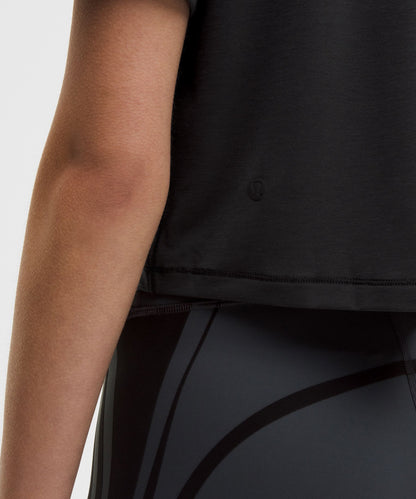 Lululemon Women's Jersey Training Cropped Short-Sleeve Shirt *Flocked
