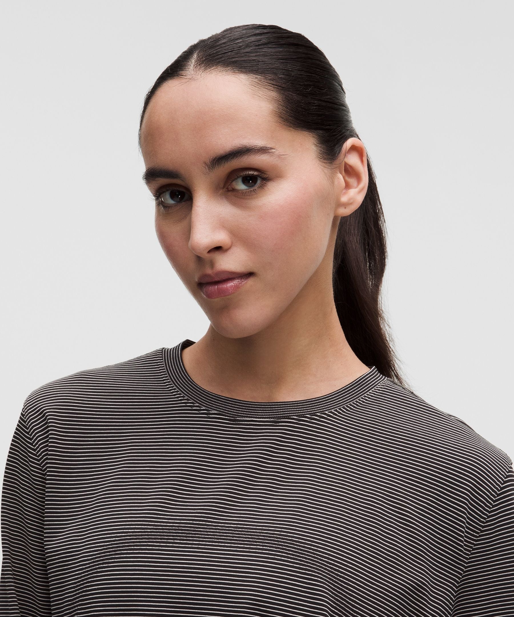 Lululemon Women's Swiftly Relaxed Long-Sleeve Shirt Hip Length *Updated Fit