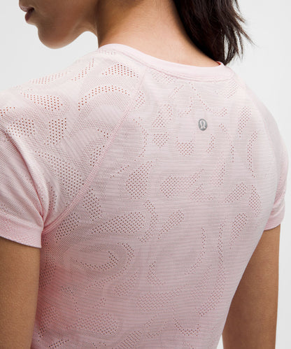 Lululemon Women's Swiftly Tech Short-Sleeve Shirt 2.0 Waist Length *Paisley