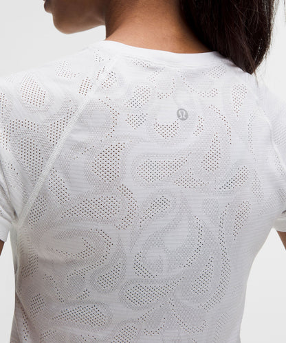 Lululemon Women's Swiftly Tech Short-Sleeve Shirt 2.0 Waist Length *Paisley