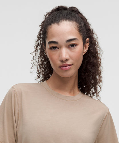 Lululemon Women's EasySet Short-Sleeve Shirt *Wash