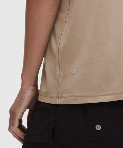 Lululemon Women's EasySet Short-Sleeve Shirt *Wash