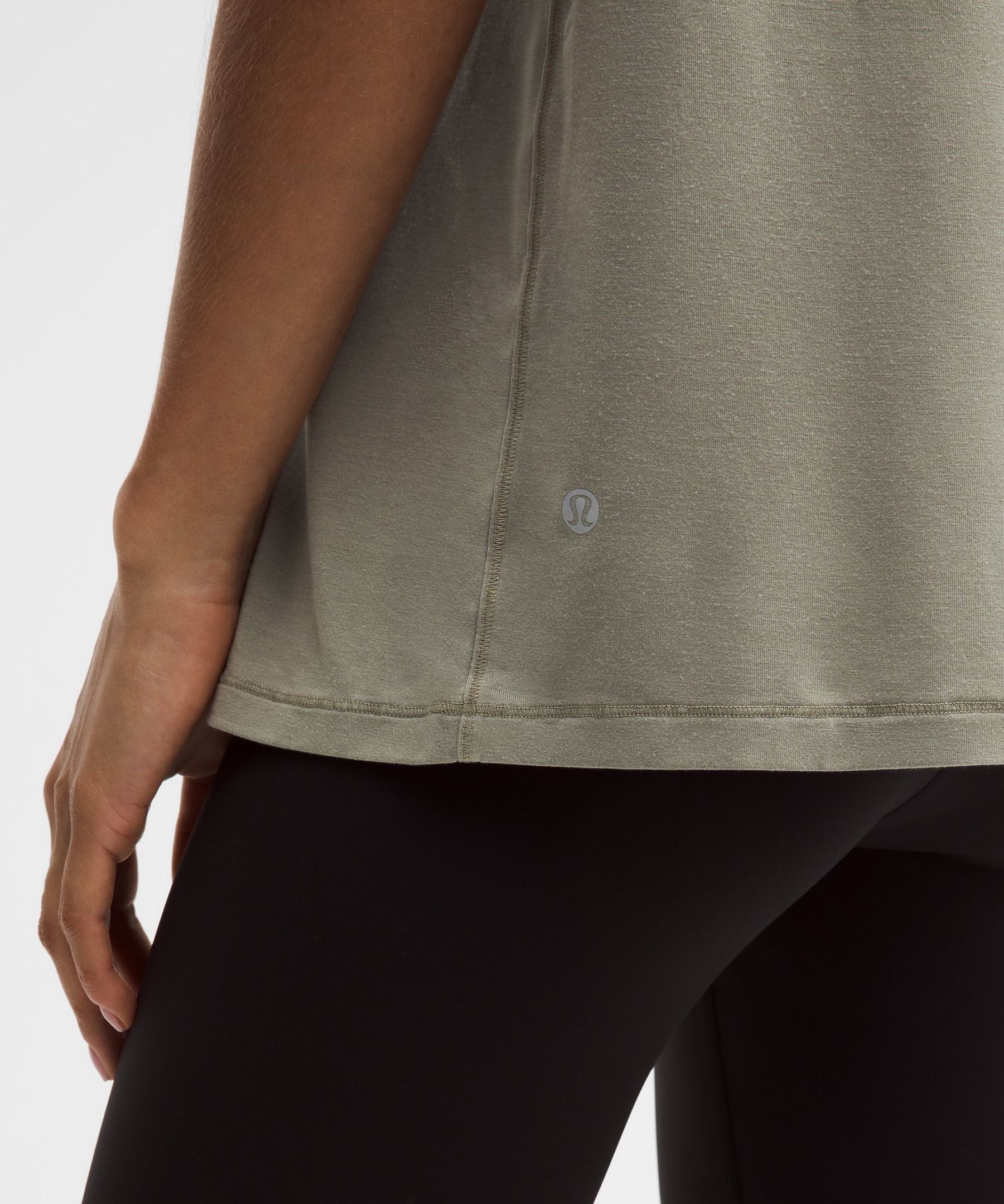 Lululemon Women's EasySet Short-Sleeve Shirt *Wash