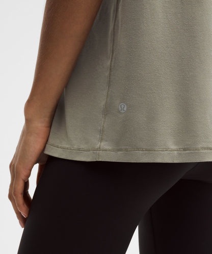 Lululemon Women's EasySet Short-Sleeve Shirt *Wash