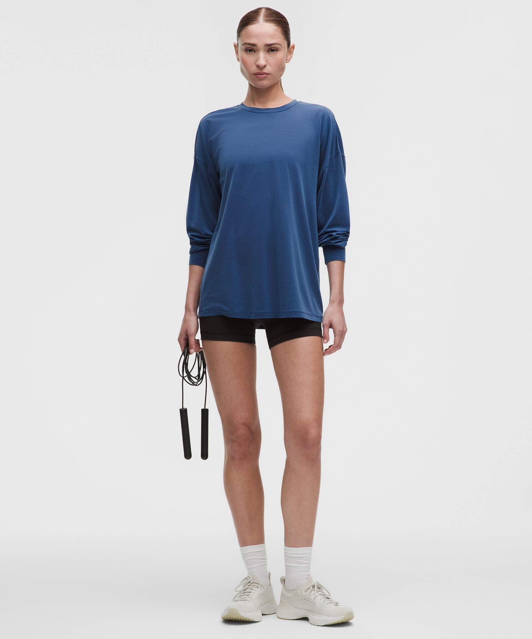 #color_dilute-wash-clubhouse-blue