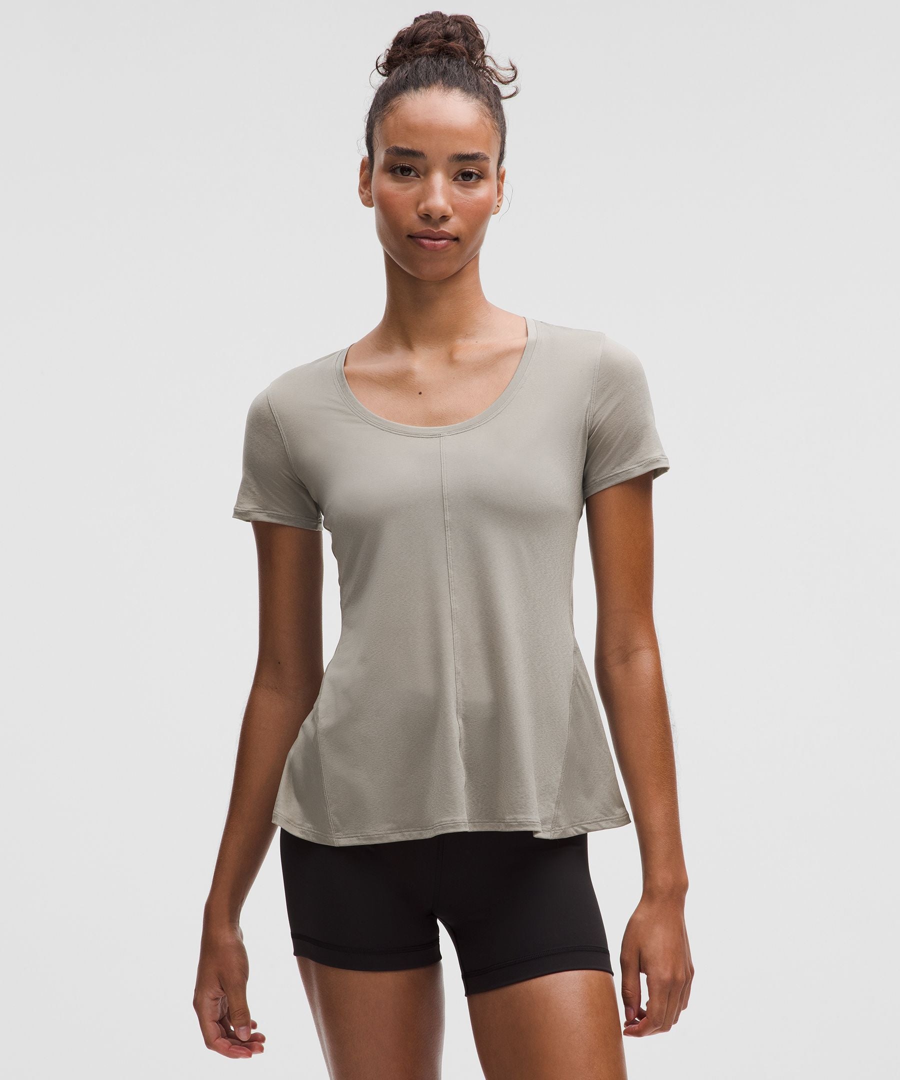 #color_warm-ash-grey
