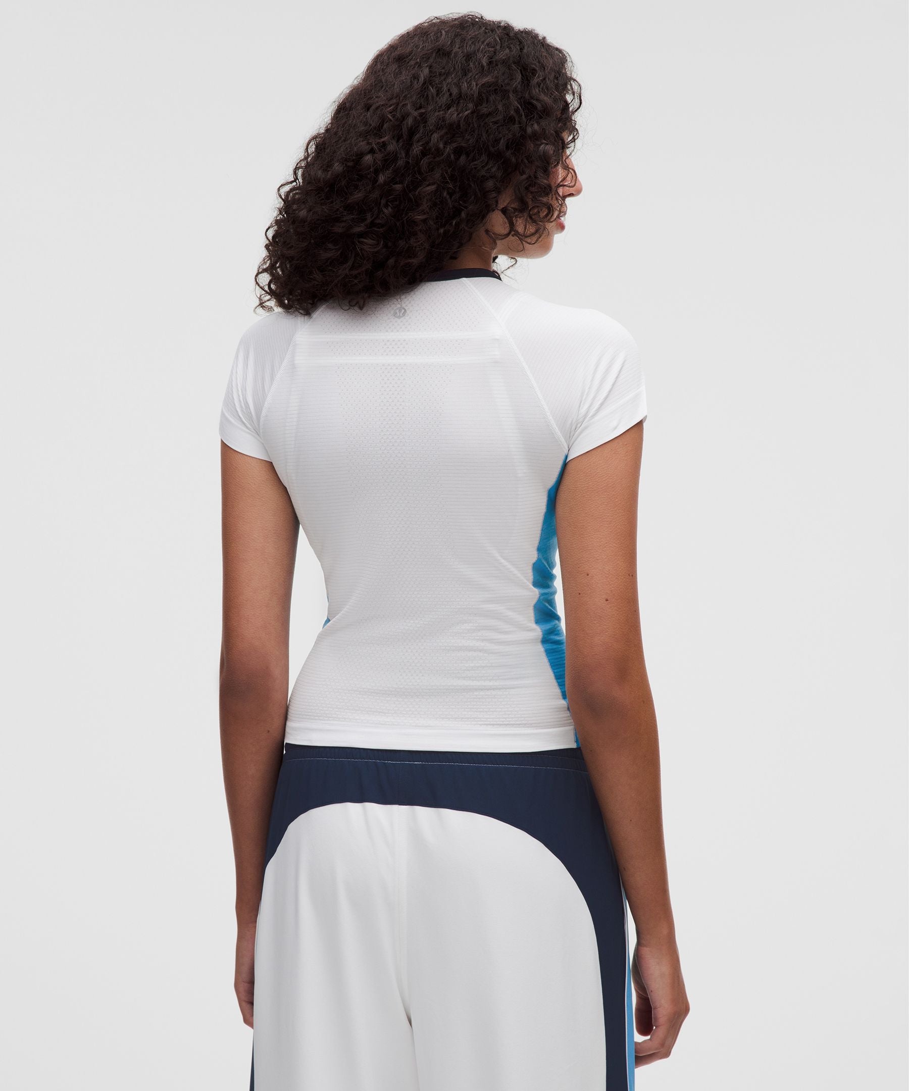 Lululemon Women's Swiftly Tech Short-Sleeve Shirt 2.0 Waist Length *Colourblock