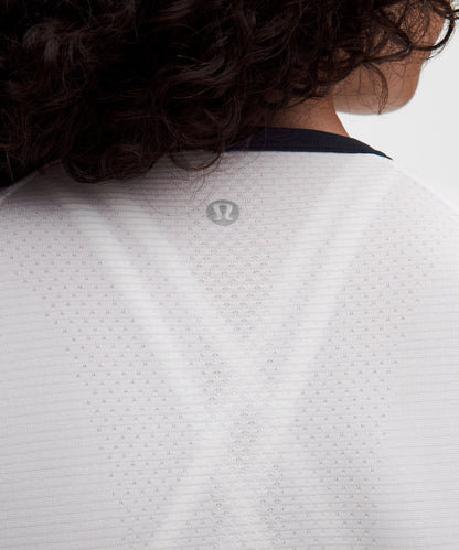Lululemon Women's Swiftly Tech Long-Sleeve 2.0 Waist Length *Colour Block